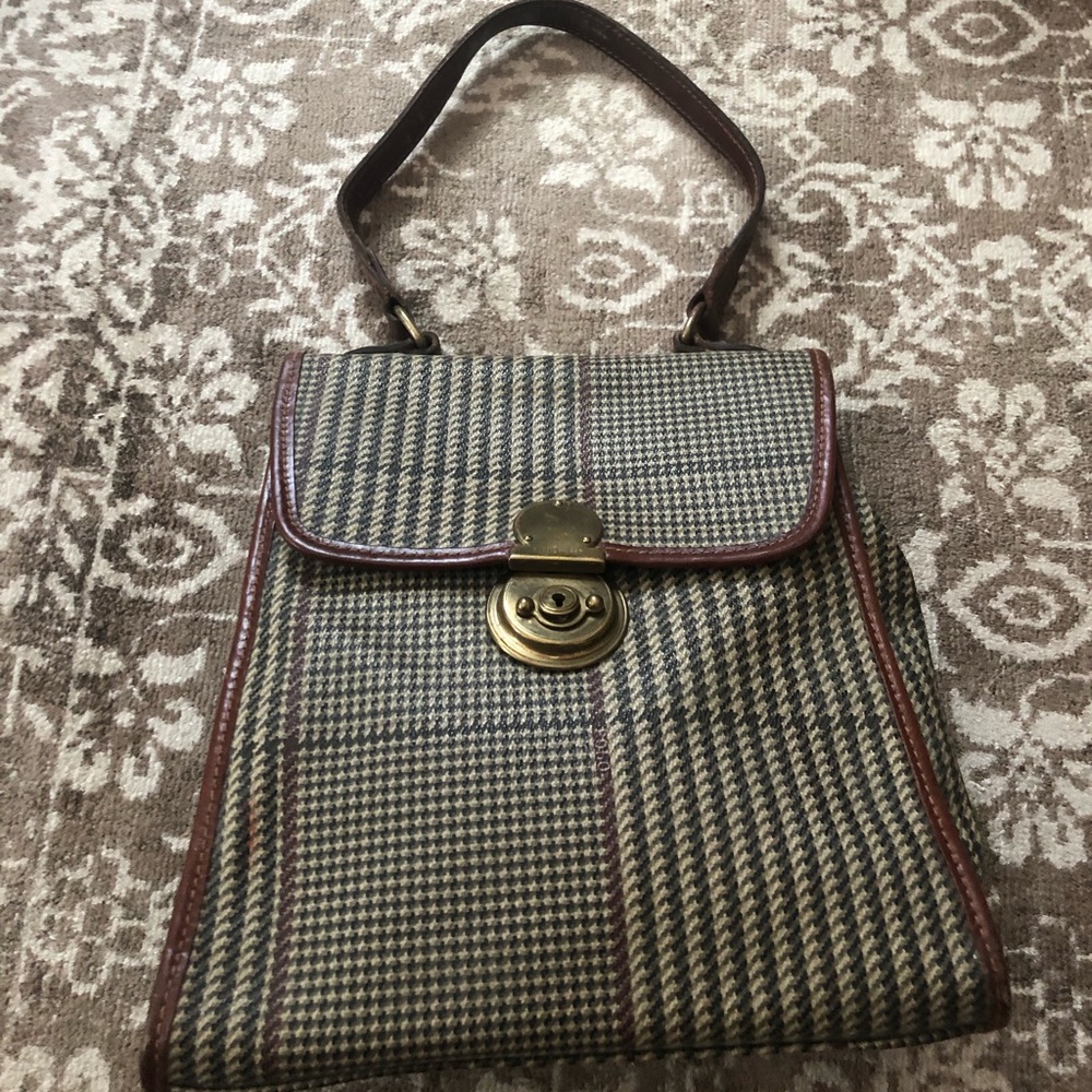 Ladies handbag